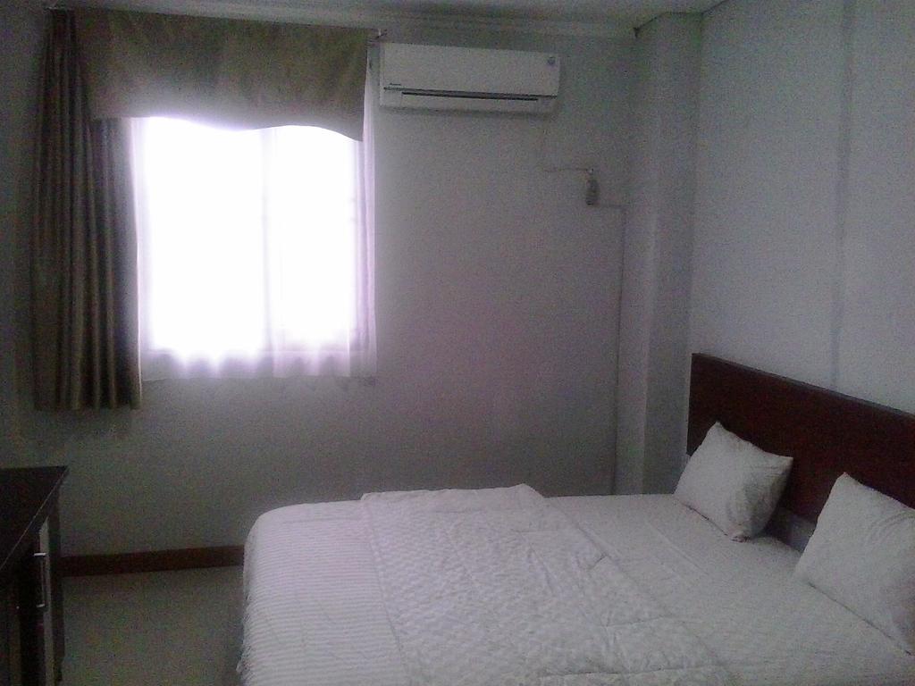 Zameena Guest House Cimahi Екстер'єр фото