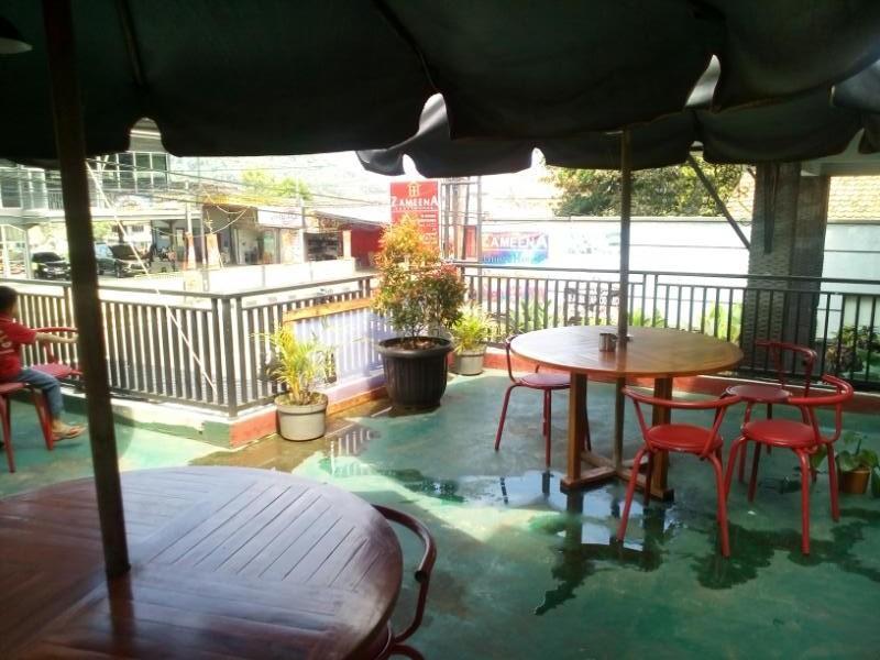 Zameena Guest House Cimahi Екстер'єр фото
